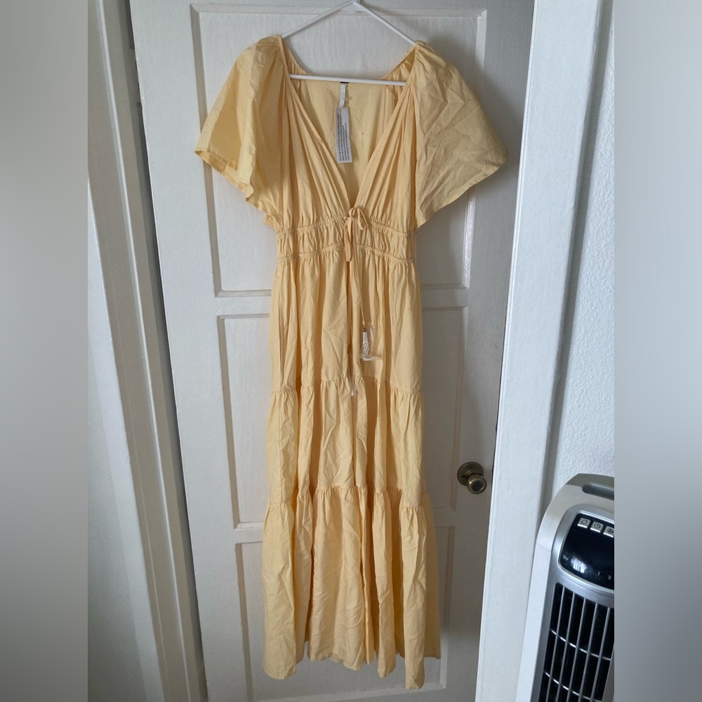 Young fabulous & broke Yellow Tiered Maxi Dress -size M